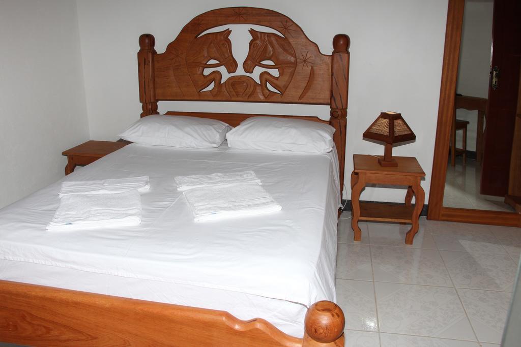 Hotel Fazenda Arara Azul Carolina  Kamer foto