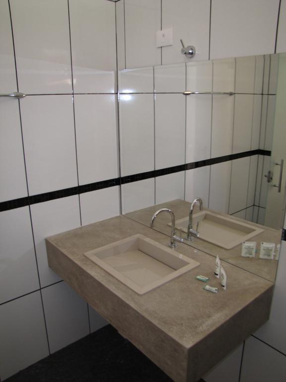 Hotel Fazenda Arara Azul Carolina  Kamer foto